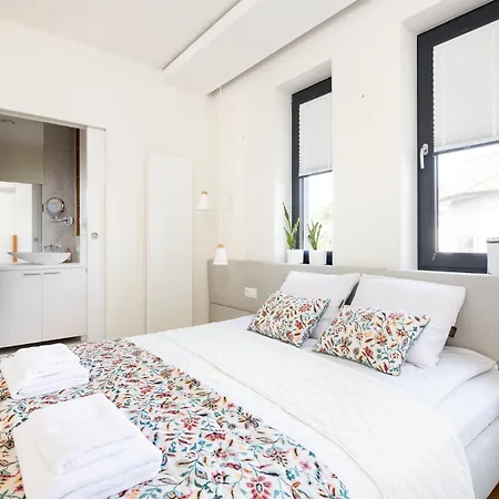 Citystay Przestronny Dla 7 Osób *