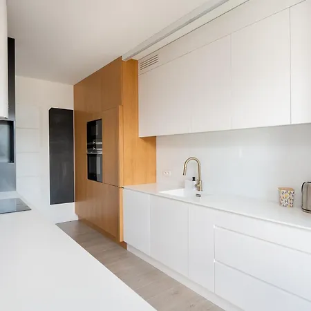 Apartamento Citystay Przestronny Dla 7 Osób
