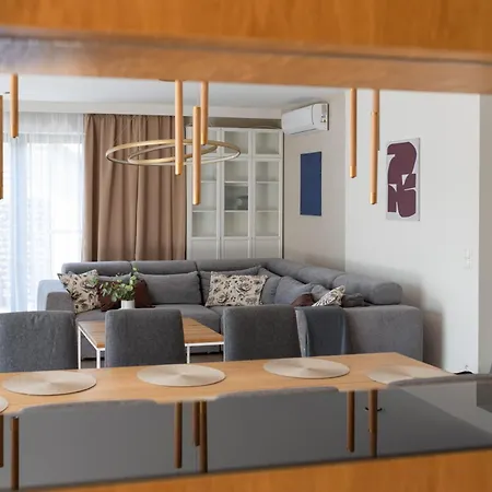Citystay Przestronny Dla 7 Osób Apartamento